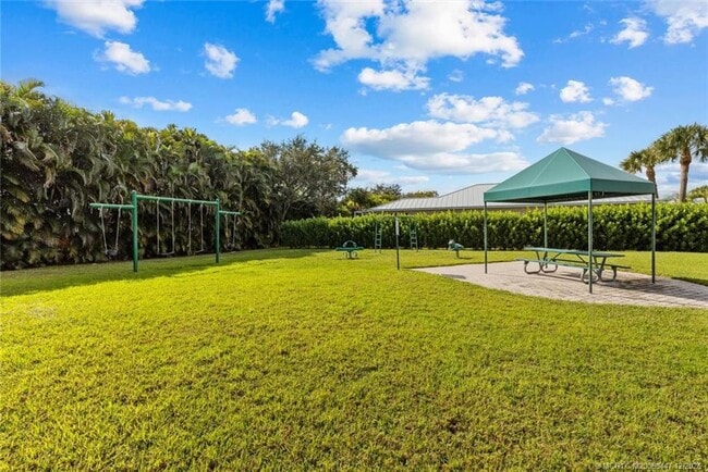 Building Photo - 4668 SE Winter Haven Ct