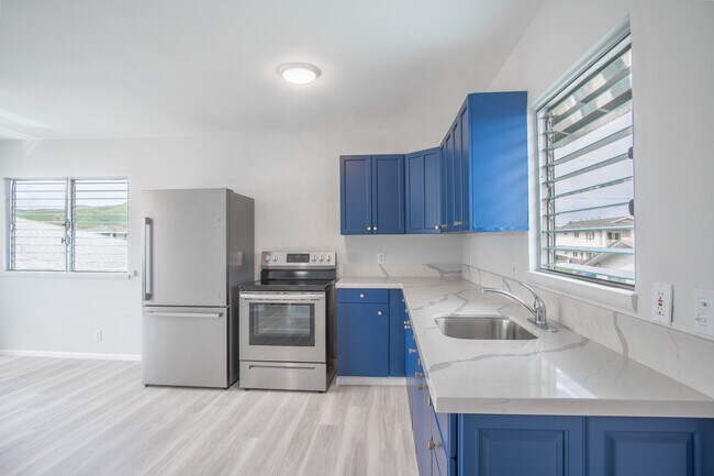 Building Photo - 518 Olomana St