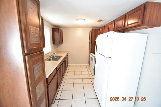 Building Photo - 3667 Sugarcreek Dr