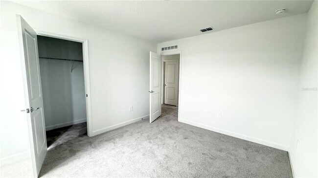 Building Photo - 5103 BRIDGEHAVEN Rd