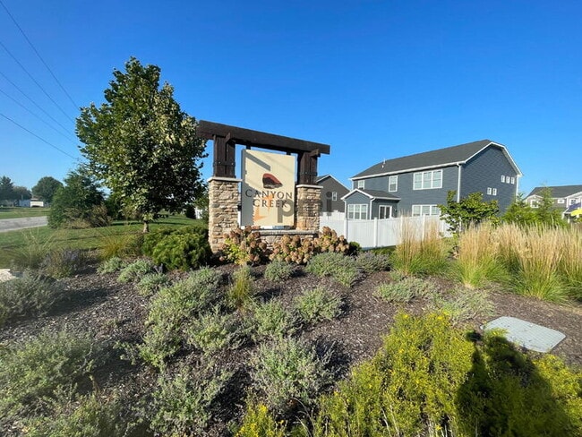 Building Photo - 6643 Prairie Rose Dr