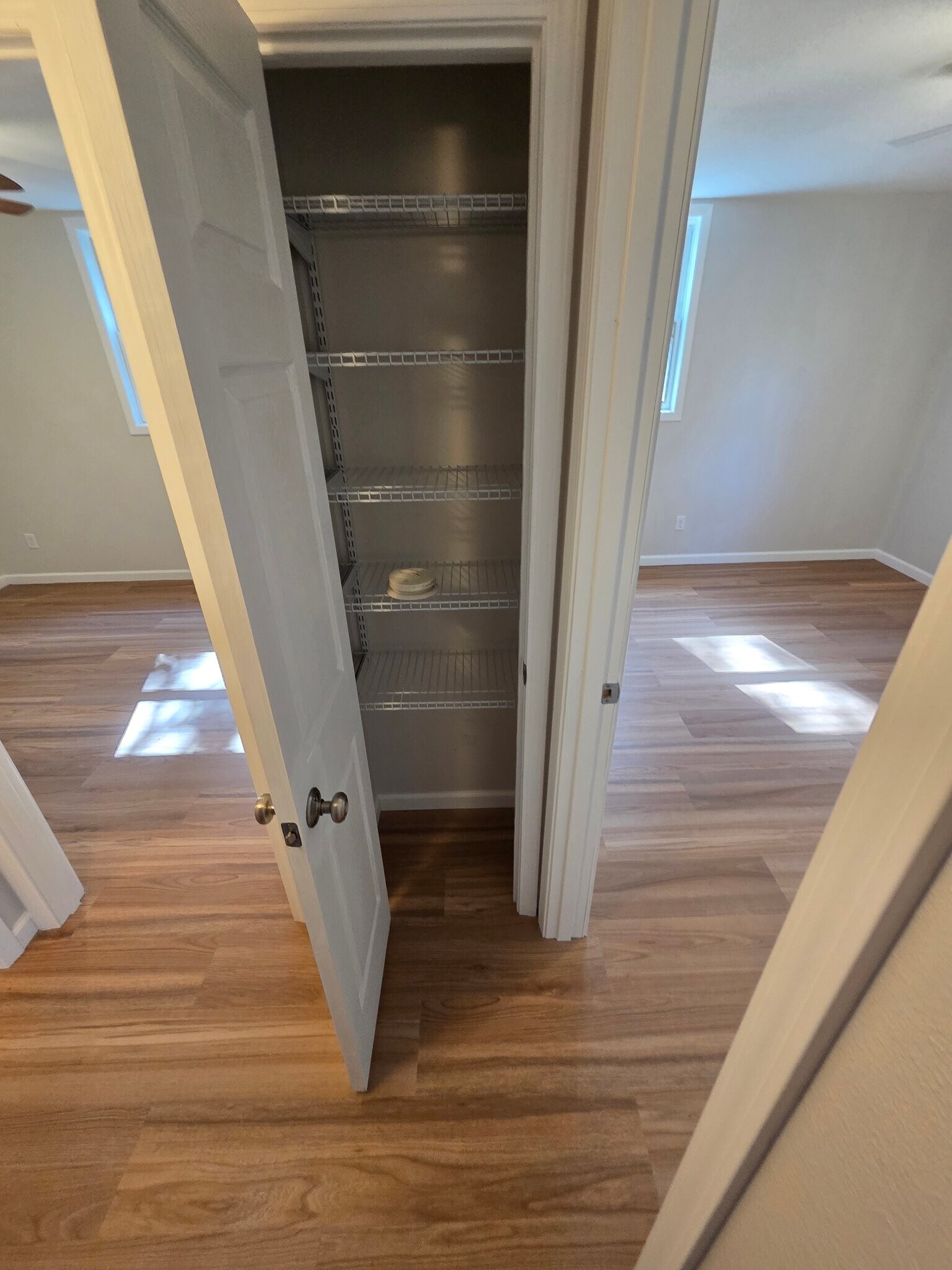 Building Photo - 1349 Main St