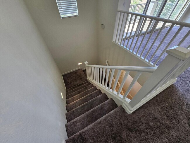 Building Photo - 4061 E Pony Ln