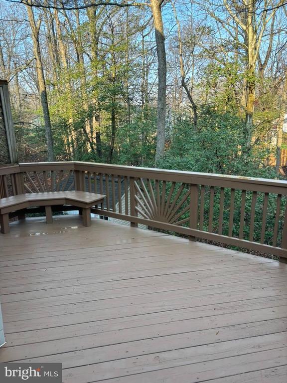 Building Photo - 8002 Bullfinch Pl