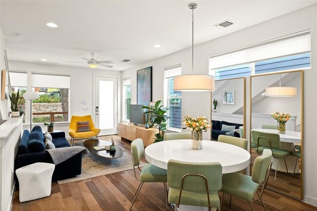 Building Photo - 3109 Aldwyche Dr