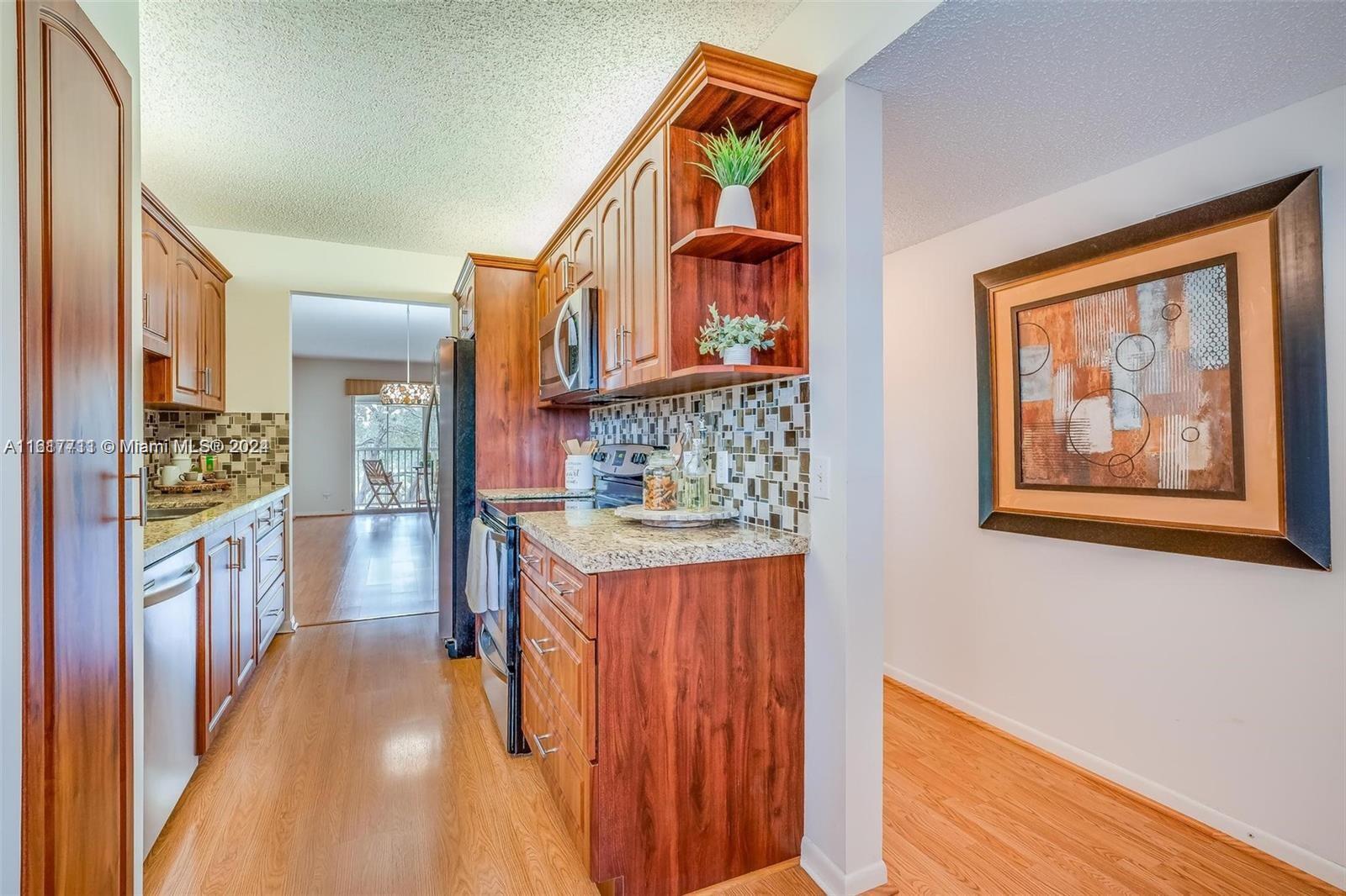 Building Photo - 1151 SW 128th Ter