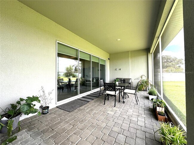 Building Photo - 342 Windward Way