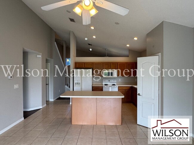 Building Photo - 4944 Waterside Pointe Cir