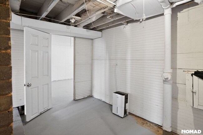 Building Photo - Charming 2BR House in Saint Louis