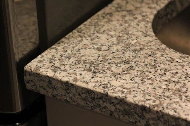 Building Photo - 295 York St