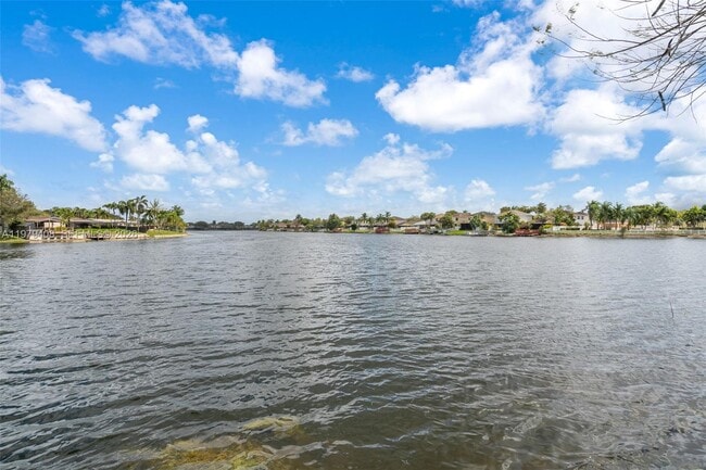 Building Photo - 1305 NW 122nd Terrace