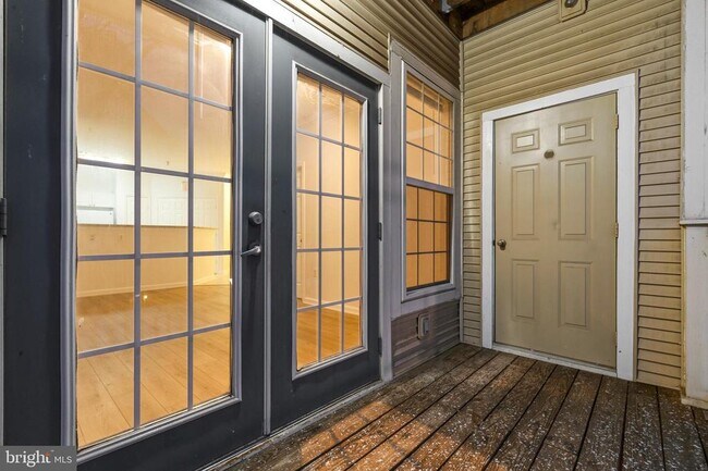 Building Photo - 3015 Nicosh Cir