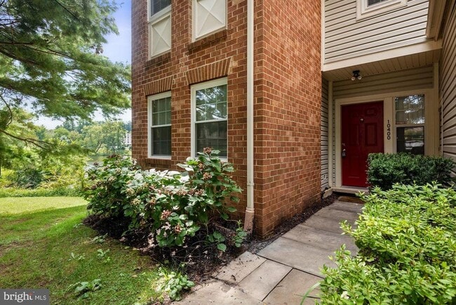 Primary Photo - 10400 Parthenon Ct