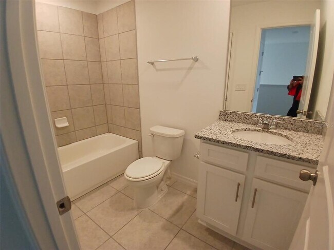 Building Photo - 1826 Fan Palm Dr