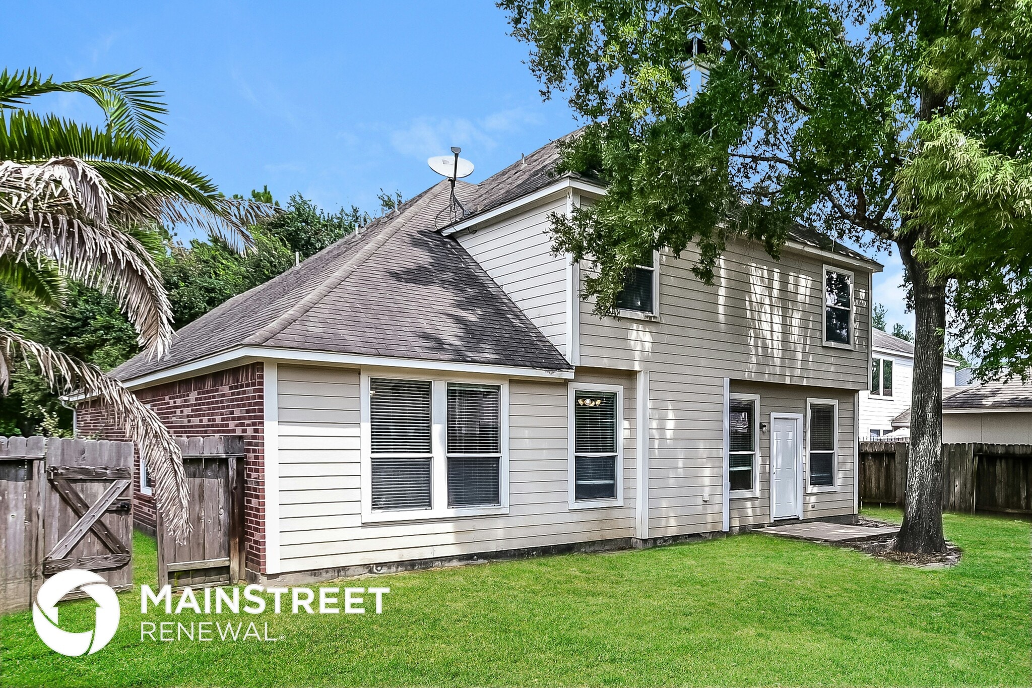 Building Photo - 12734 Great Sands Dr