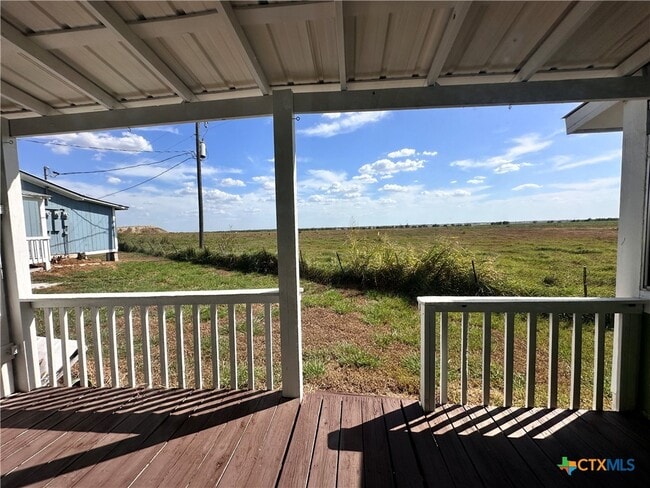 Building Photo - 156 Stockmen