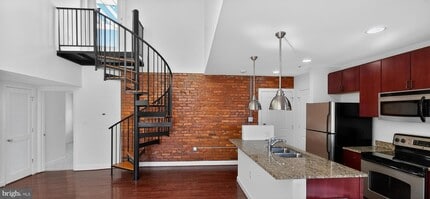 Building Photo - 5407 9th St NW