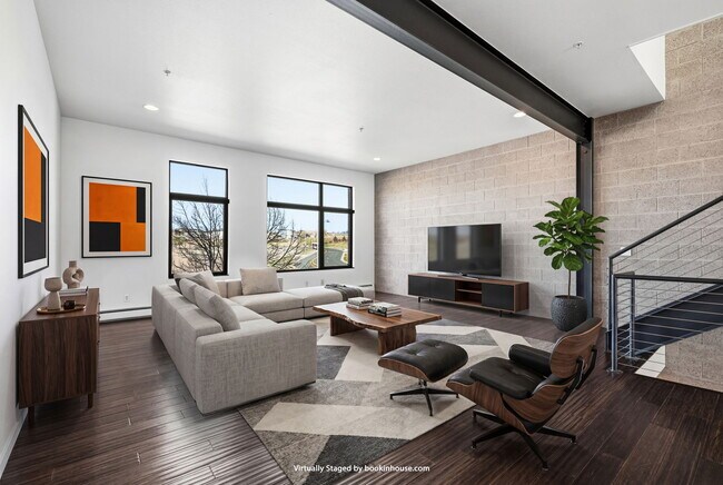 Building Photo - 11582 Colony Row