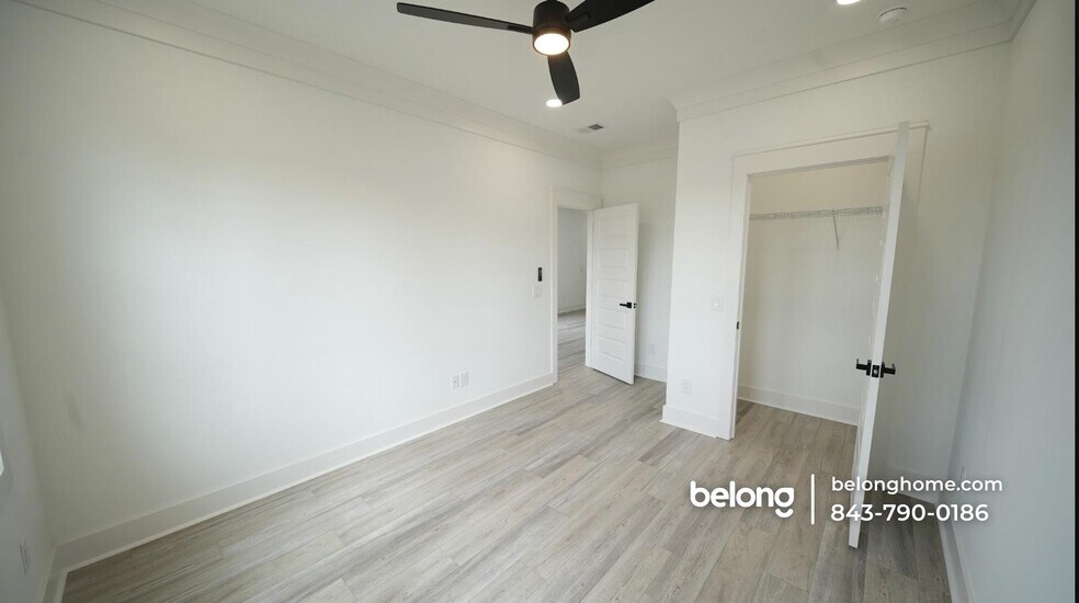 Building Photo - 2047 Forest Ave