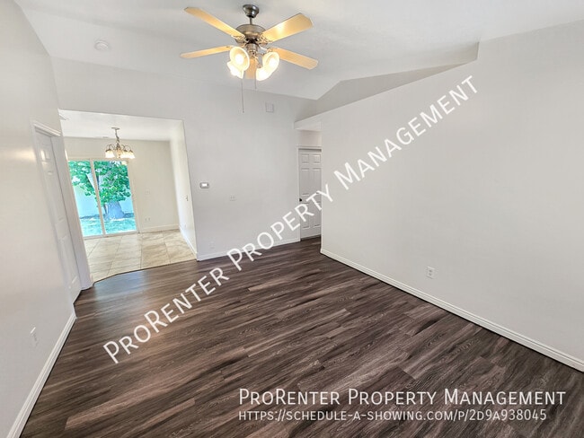 Building Photo - 551 S 375 W