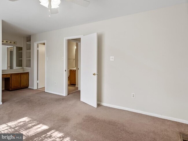 Building Photo - 4720 Colonel Ashton Pl