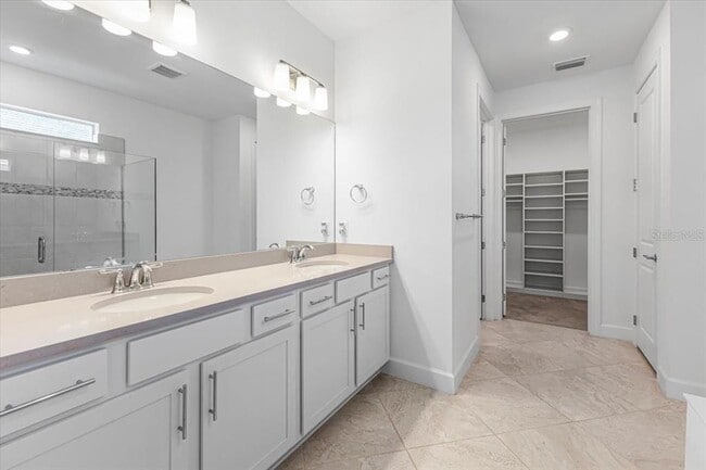 Building Photo - 9982 Beachwalk Dr