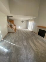 Building Photo - 2444 Yellowstone Dr