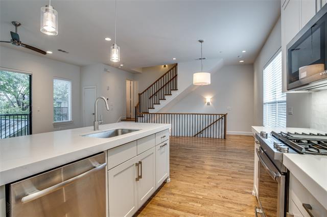 Building Photo - 4032 Herschel Ave
