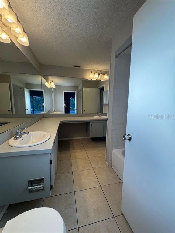 Building Photo - 8208 Wooden Dr