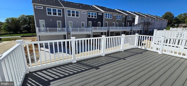 Building Photo - 1726 Blacksmith Wy