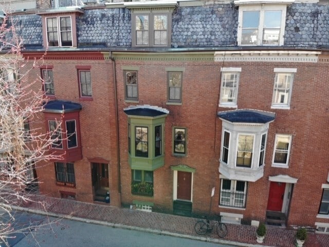 Building Photo - 18 Dartmouth Pl