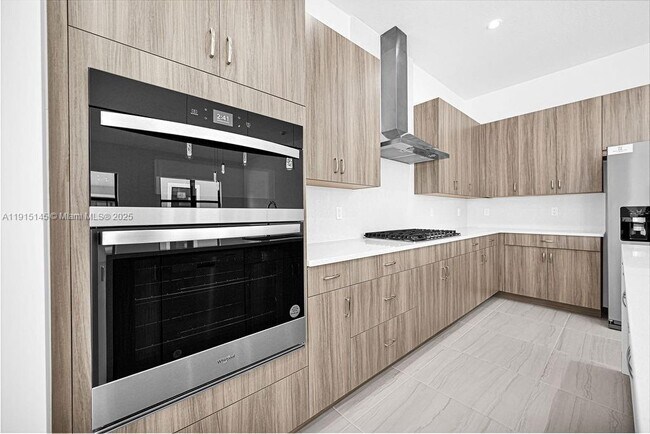 Building Photo - 12413 Solana Bay Cir