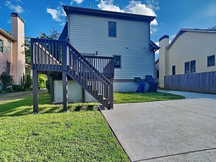 Building Photo - 1351 Eubanks Ave