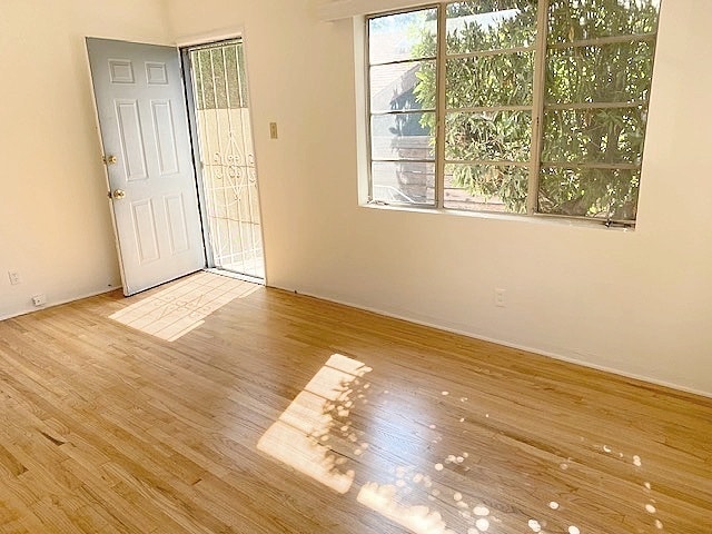 Building Photo - 4034 Camero Ave