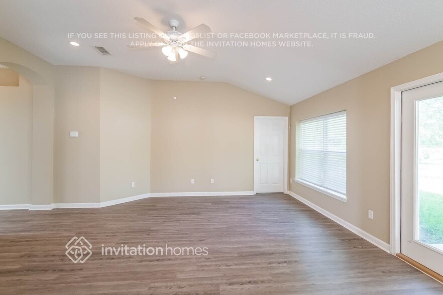 Building Photo - 1016 Oak Arbor Cir