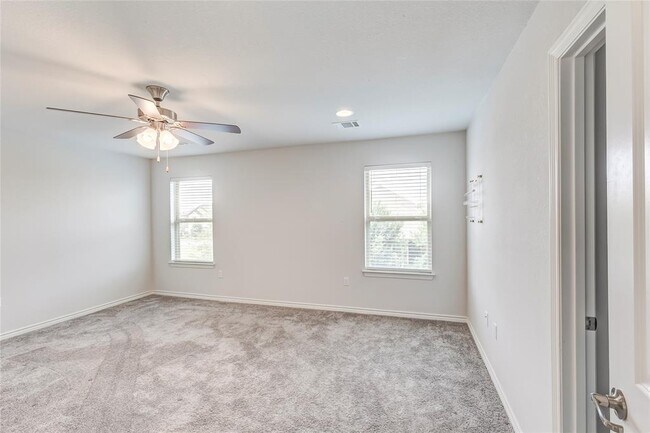 Building Photo - 14400 McCoy Lp