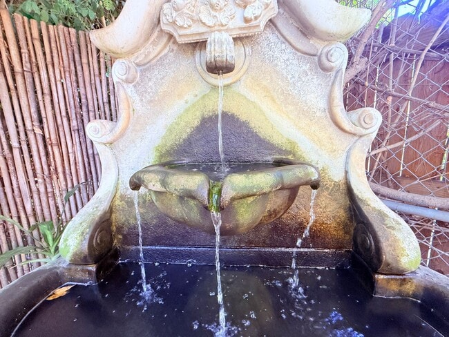 Building Photo - FULLY FURNISHED 30+ RENTAL IN SANTA BARBARA, Owner prefers 6-12 lease | Pet Friendly House