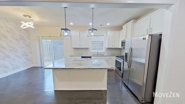 Building Photo - 203 Hartland Pl