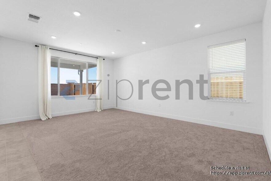 Building Photo - 8088 Monterey Pebble Wy