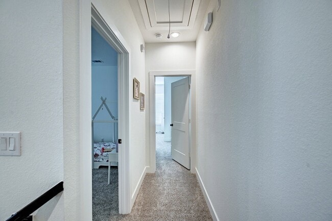 Building Photo - 1523 Cathedral Bend Drive