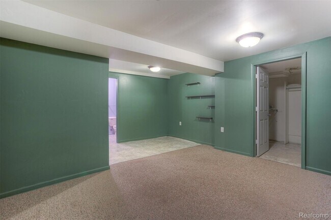 Building Photo - 3930 Dunning Rd