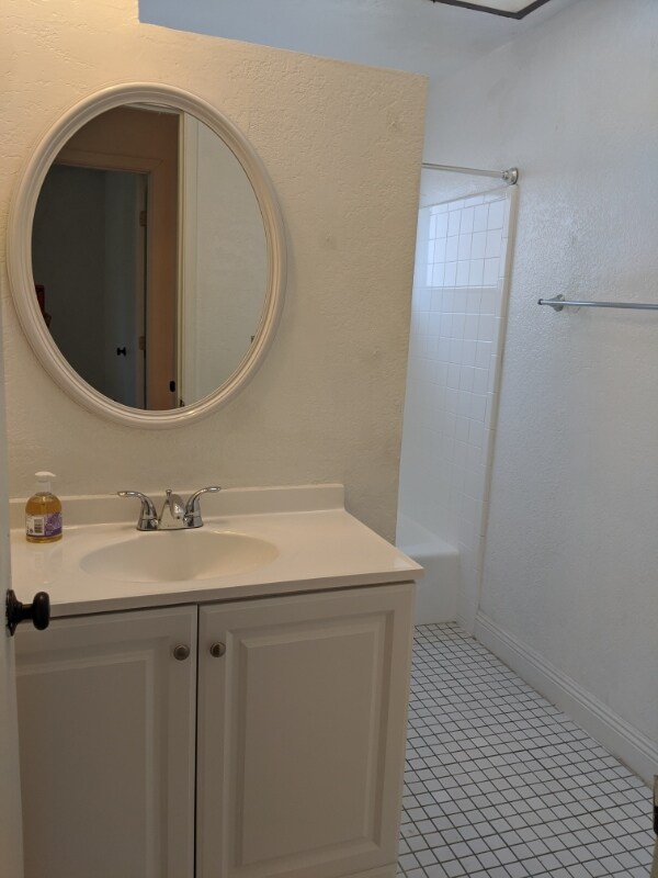 Building Photo - 2654 Olivestone Way
