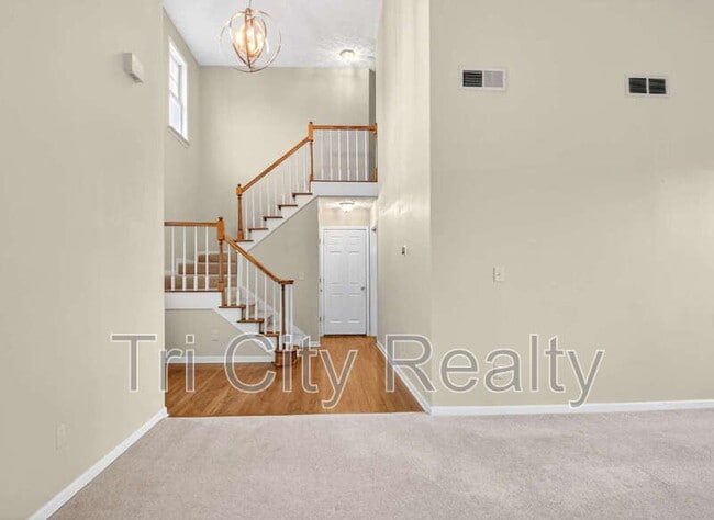 Building Photo - 404 Topaz Trail