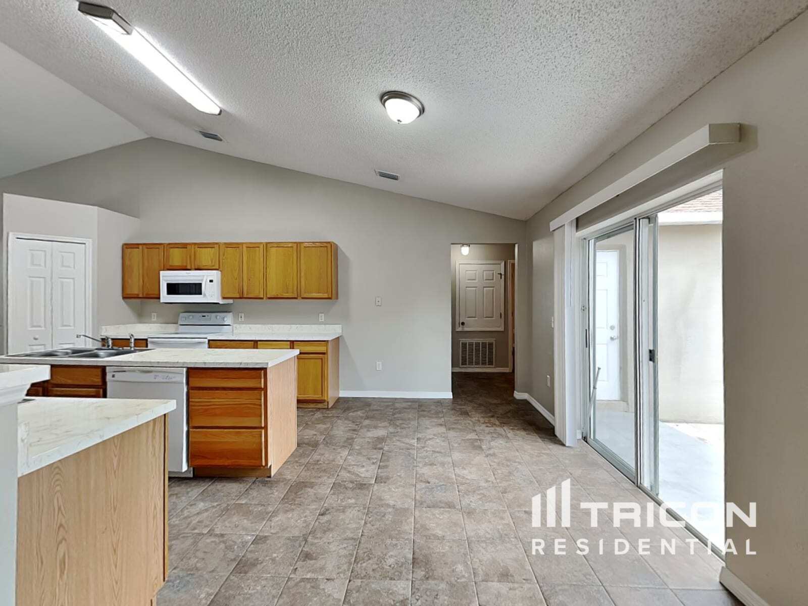 Building Photo - 9297 Oak Grove St
