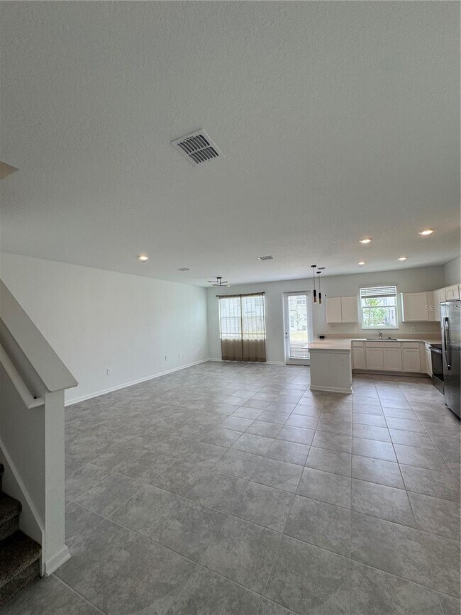 Building Photo - 297 Bogey Dr