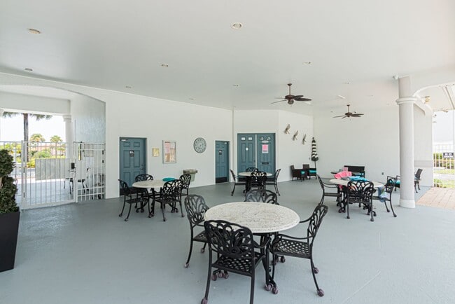 Building Photo - Peaceful Preserve-View Condo in Gated Blue Heron