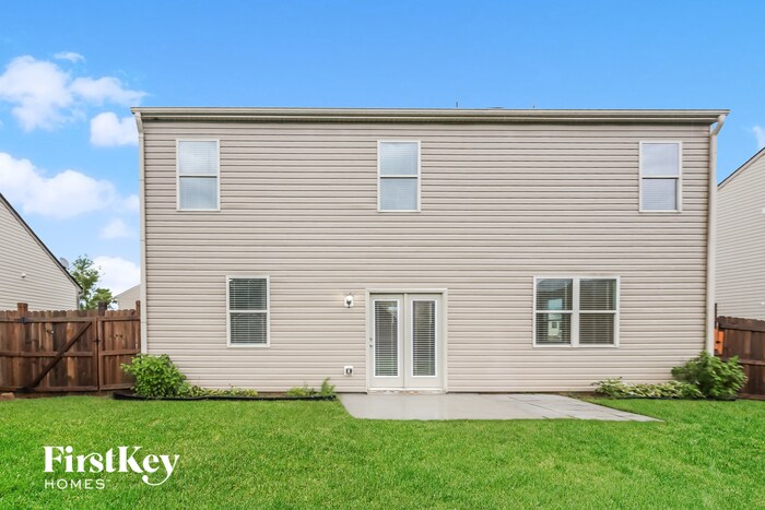 Building Photo - 3106 Silver Dale Ln