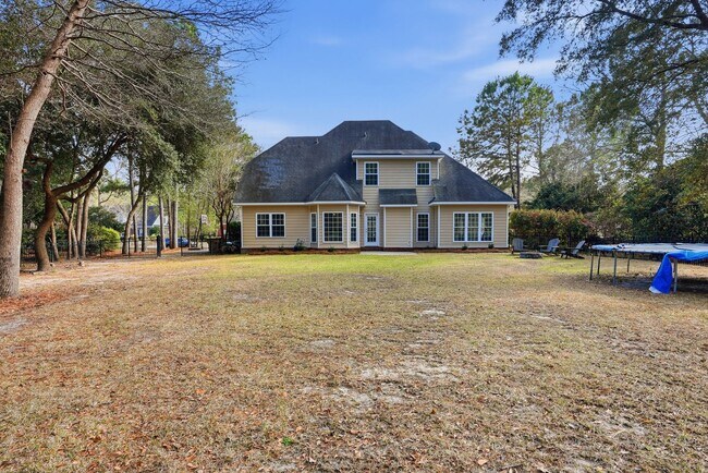 Building Photo - Beautiful Home for Lease in Buckhead