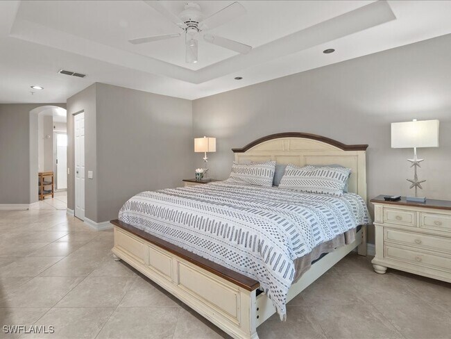 Building Photo - 793 Carrick Bend Cir