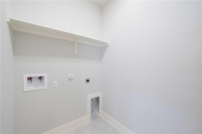 Building Photo - 9124 Cattle Baron Path